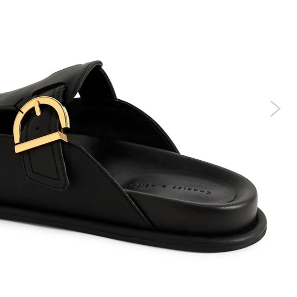 Black Slides - Picture 4 of 5